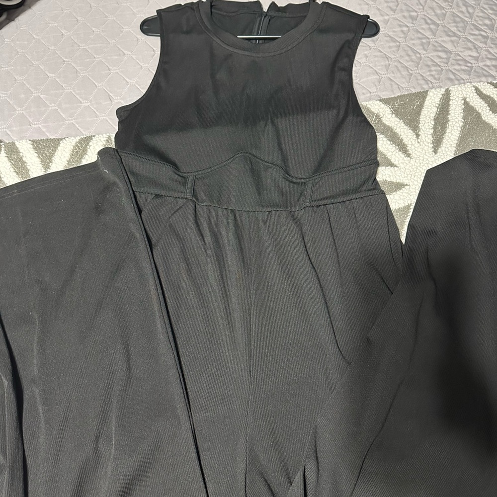 Cider Classic Black Sleeveless Jumpsuit